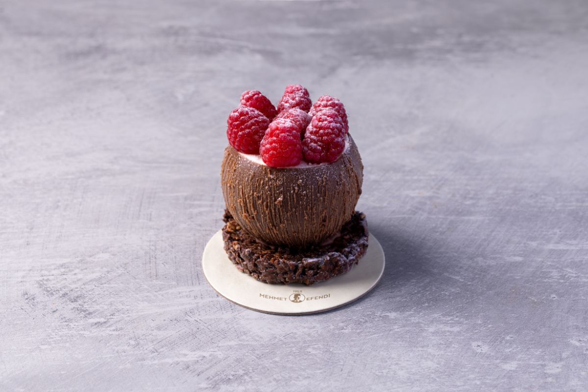Coconut Raspberry Cake