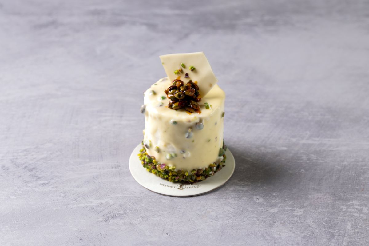 Pistachio White Cake