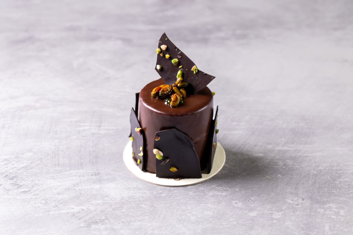 Pistachio Dark Chocolate Cake